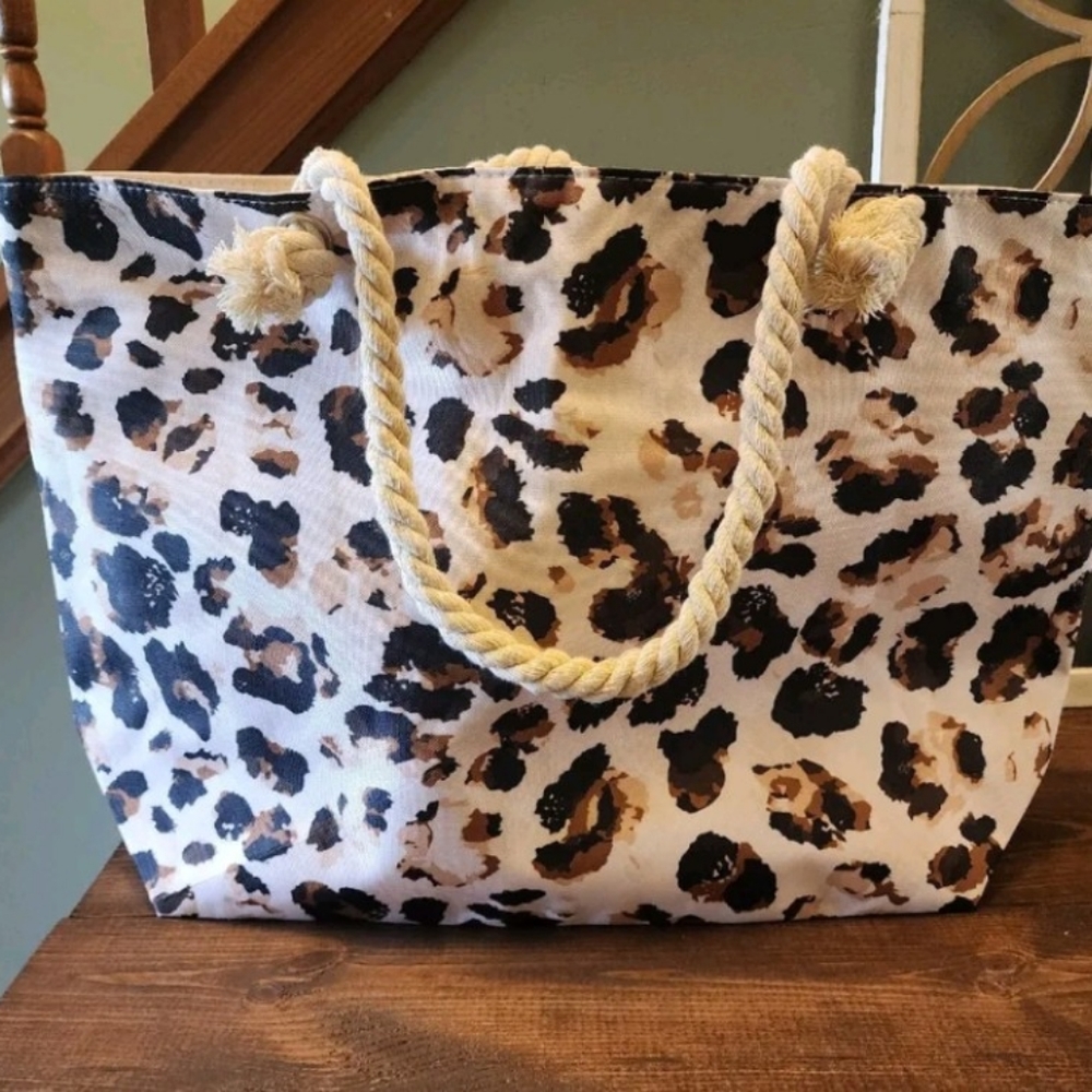 Canvas Cheetah Print tote bag NEW